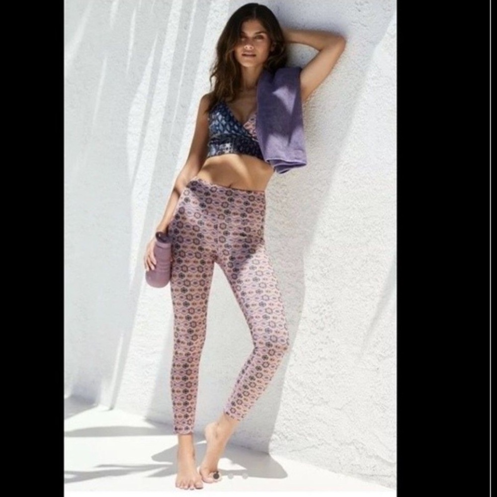 Anthropologie Daily Practice Liana High Rise Leggings Geo Dot